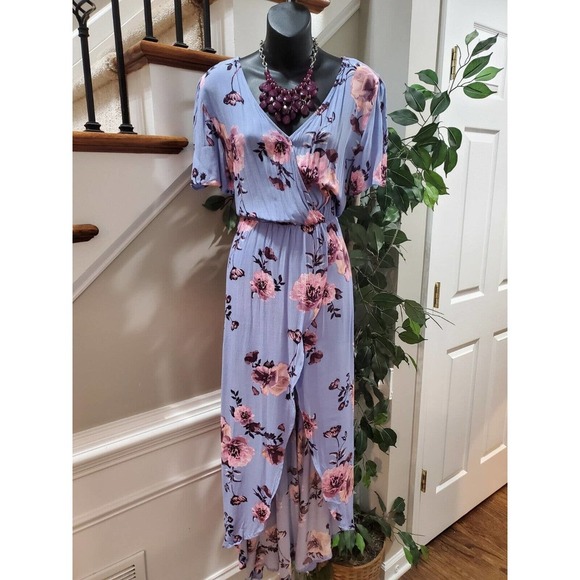 miami Dresses & Skirts - Miami Women Purple Floral 100% Rayon Short Sleeve V Neck Flowy Dress Size XS